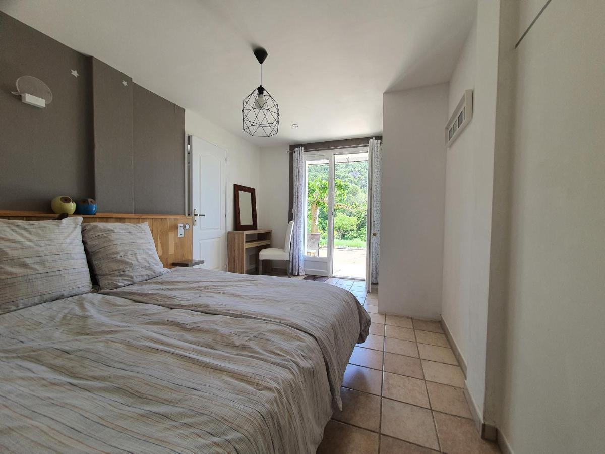Residence De Gites La Sidoine Du Mont-Ventoux Крійон-ле-Брав Екстер'єр фото